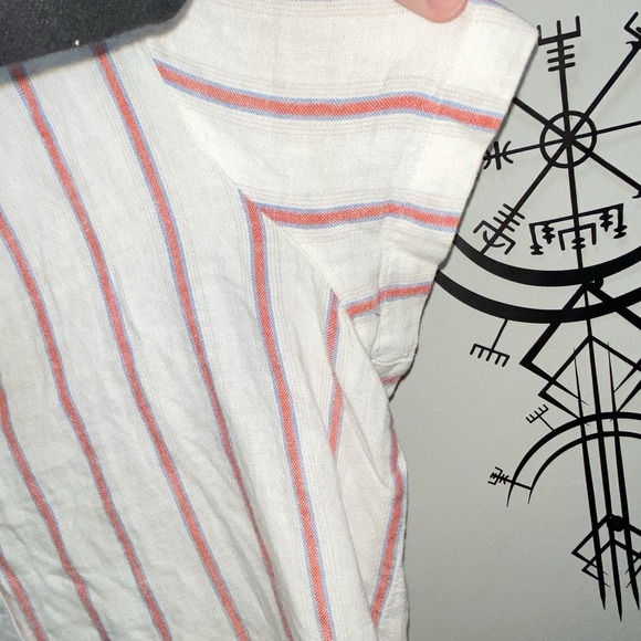 Universal Threads Linen Blend Cropped Button Front Top‎ Short Sleeve Shirt - Picture 4 of 6